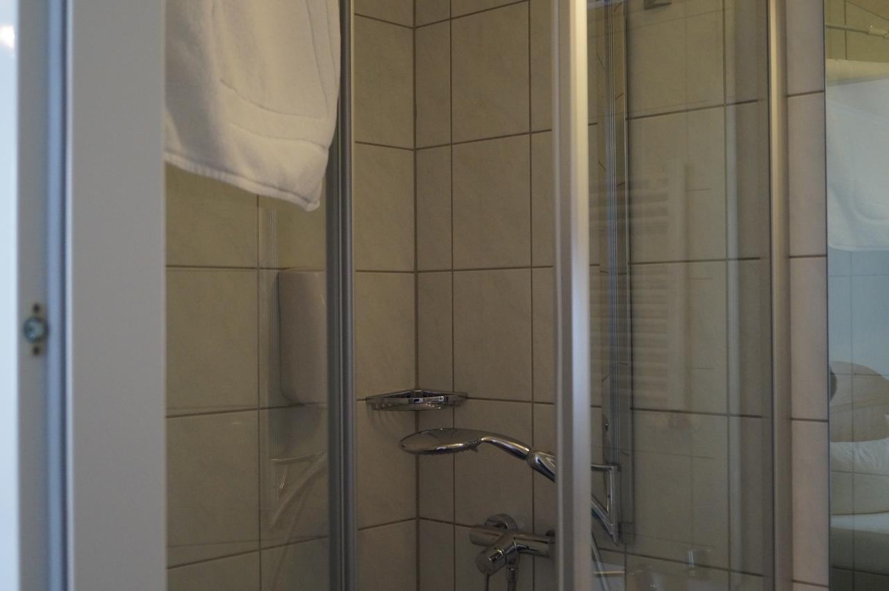 Hotel Zur Post Trostberg מראה חיצוני תמונה