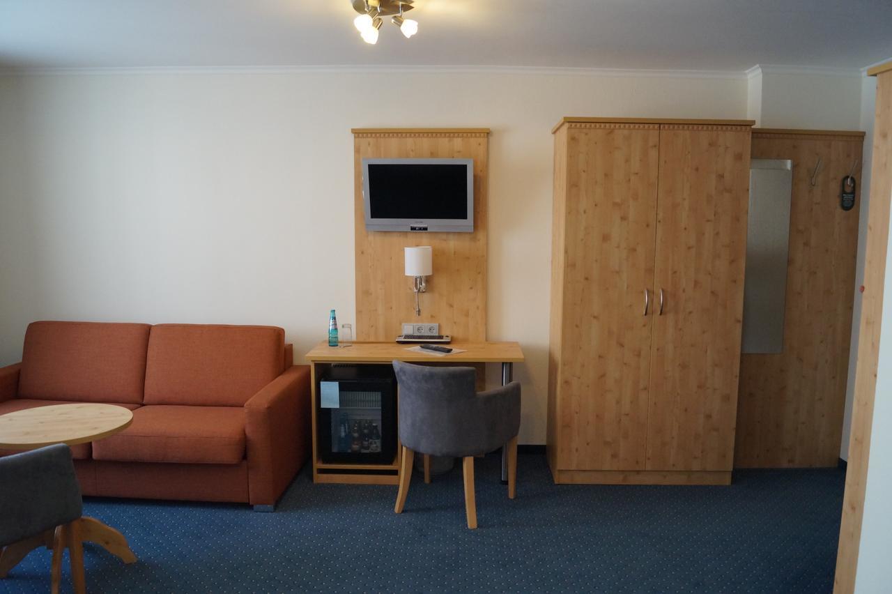 Hotel Zur Post Trostberg מראה חיצוני תמונה