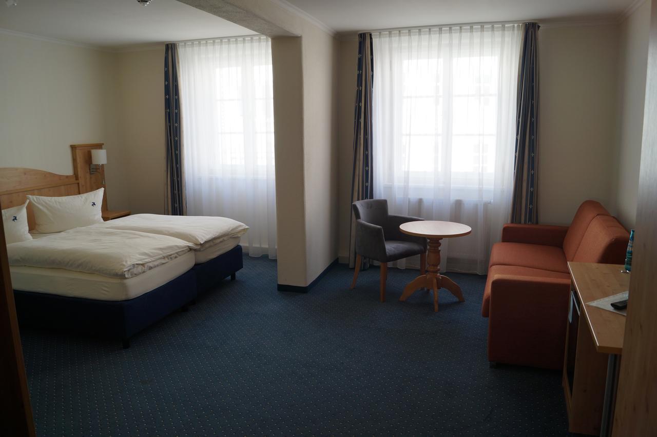 Hotel Zur Post Trostberg מראה חיצוני תמונה